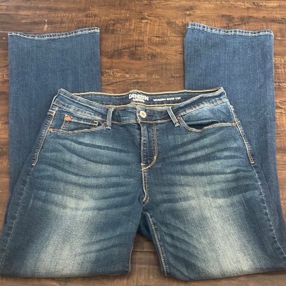 Levis Modern Boot Cut Jeans | Poshmark
